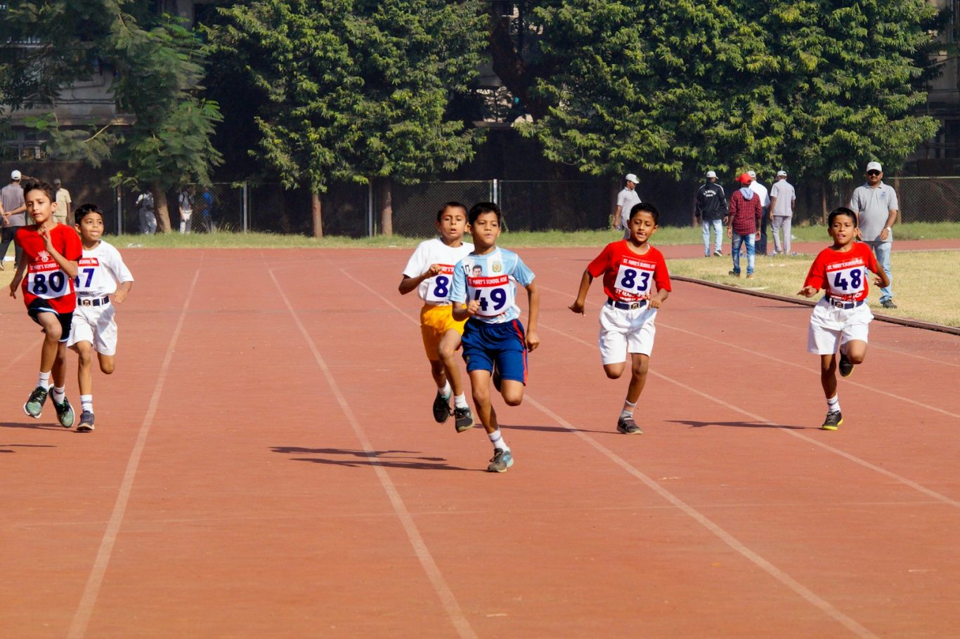 Kinder Olypiade am Haaner Sportplatz
